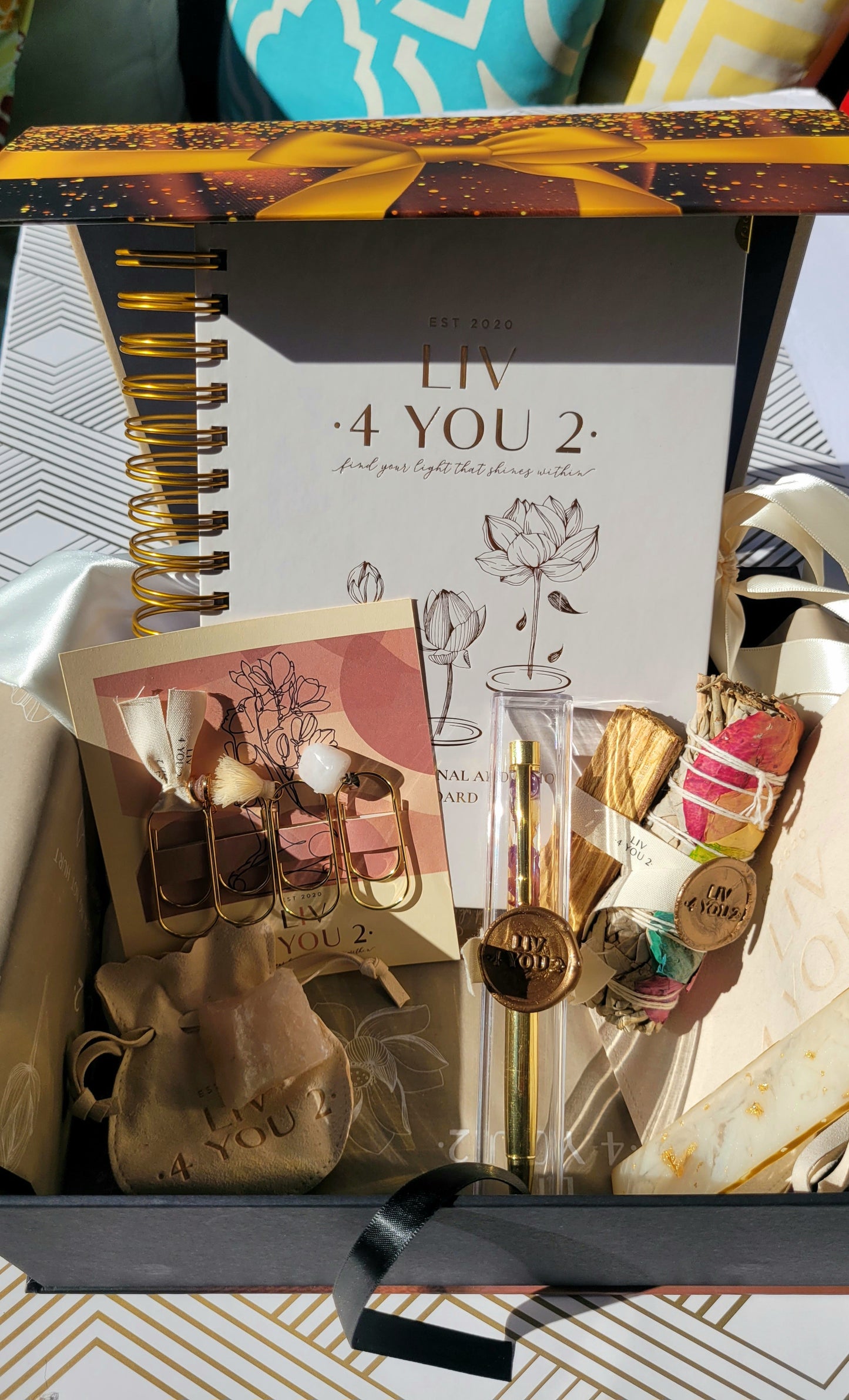 Liv 4 You 2 Journal Giftset